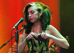 Rộ tin đồn Amy Winehouse chết vì ma túy