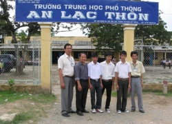 Thầy trò Nguyễn Ngọc Hải lên đường sang Thụy Điển thi tài