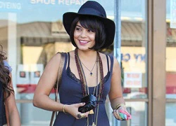 Vanessa Hudgens đội tóc giả cá tính