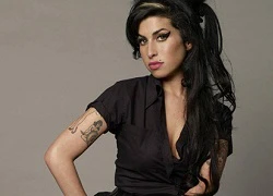 Amy Winehouse tiêu tiền như nước