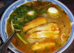 Bánh canh cá lóc, hương vị đất cố đô