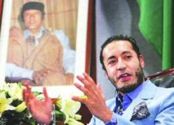 Con trai Gaddafi đắm chìm trong tửu sắc