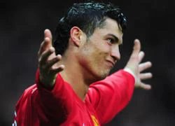 C.Ronaldo: Đẹp trai, ai bằng anh?