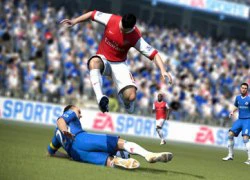 Game thủ cãi nhau chí chóe về demo PES 2012 và FIFA 12