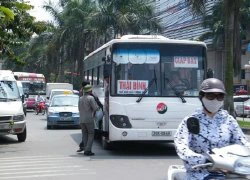 Hành khách "kêu trời" vì xe khách "chặt chém"