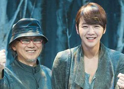 Jang Geun Suk là số 1, T.O.P chỉ là "thế thân"