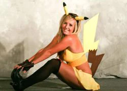 Jessica Nigri - cô nàng Pikachu nóng bỏng