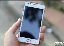 Phiên bản Galaxy S2 trắng đầu tiên về Việt Nam