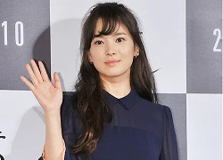 Song Hye Kyo che khéo nhược điểm &#8216;nấm lùn&#8217;