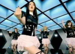 After School diện váy siêu ngắn trong MV Nhật tiến