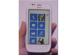 Ảnh thực tế Nokia Lumia 710