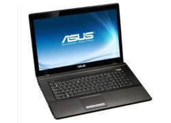 Asus K73TA 17.3 inch giá 800 USD