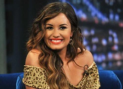 Demi Lovato biết ơn Selena và Kim &#8216;vòng 3&#8242;