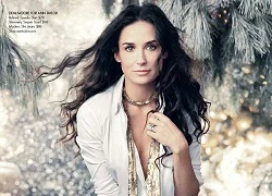 Demi Moore gượng cười sau thất bại hôn nhân