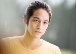 Fan lo "sốt vó" vì Kim Bum ngày càng thiếu sức sống