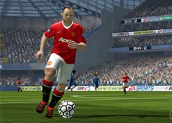 FIFA 12 "áp đảo" PES 2012 trên thị trường game