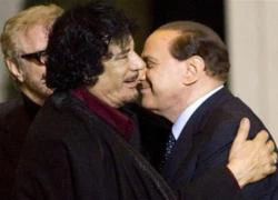 Gaddafi từng viết thư cầu xin giúp đỡ từ Italia