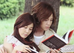 Kim Ha Neul thích thú cảnh nude của Jang Geun Suk