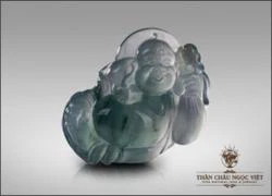 Ngọc bội thiên nhiên Jadeite