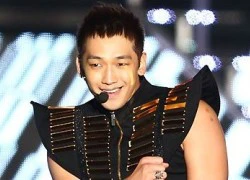 Rain khoe tóc mới ngắn cũn cỡn tại concert chia tay fan