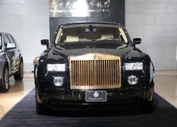 Rolls-Royce Phantom dát vàng bạc