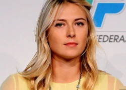 Sharapova váy dài thướt tha