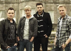 Showbiz Việt "lãi to" sau đêm diễn của Westlife