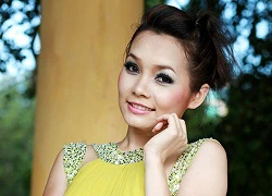 Thúy Trang từ cô gái quê trở thành ca sĩ