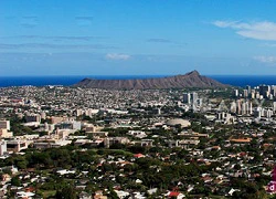 Tới thăm miệng núi lửa Kim Cương tại Hawaii