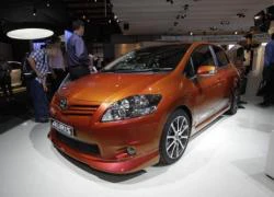 Toyota Auris TRD nhắm thị trường tầm trung