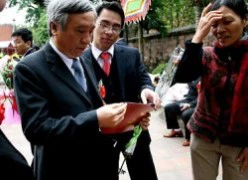 29 tuổi thành phó giáo sư trẻ nhất năm nay
