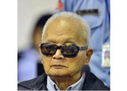 Bị cáo Nuon Chea chối tội