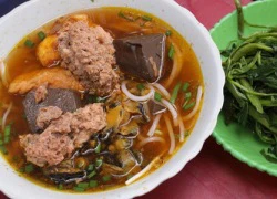 Bún riêu cua Nam bộ khác hẳn Hà Nội