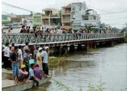 Chìm ghe trên kênh Vĩnh Tế, một cụ bà mất tích