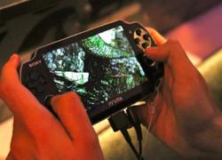 Sony PlayStation Vita gây bất ngờ với game thực tế ảo