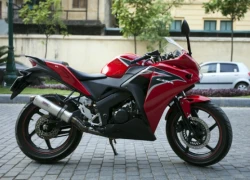 Honda CBR150R 2011: Xe đua 150cc mạnh mẽ