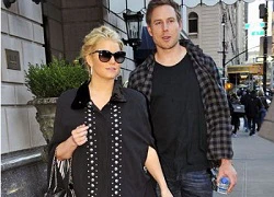 Jessica Simpson sẽ sinh con đầu lòng vào mùa xuân