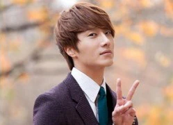 Jung Il Woo bối rối khi "liếc mắt đưa tình"