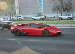 Lamborghini Murcielago SV 'thắp lửa' trên phố