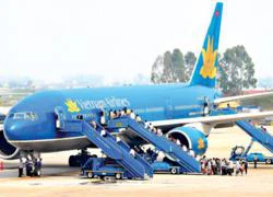 Phi công &#8220;dởm&#8221; của Vietnam Airlines chưa từng bay giờ nào?