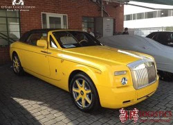 Rolls-Royce màu vàng bản 'độc' xuống phố