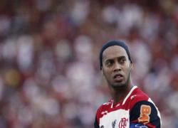 Ronaldinho bị nghi ngờ gian lận kinh doanh