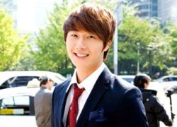 Thêm loạt ảnh "công tử" Jung Il Woo... cưa-sừng-làm-nghé