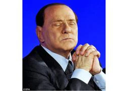 Thủ tướng Ý Silvio Berlusconi&#8230; ngủ gật trước các nỗ lực của G20