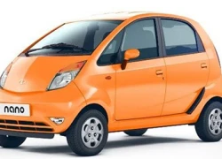 Xe rẻ nhất thế giới Tata Nano 2012 được tân trang