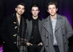 Jonas Brothers bất ngờ tung ca khúc mới toanh