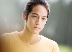 Kim Bum đẹp ngất ngây với tóc xoăn