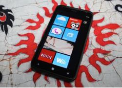 Microsoft sẽ tặng Windows Phone cho người dùng Android