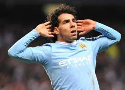 Tevez tìm vui trên sân khấu ca nhạc