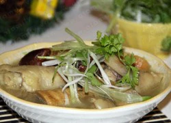 [Chế biến]- Canh măng hầm móng giò đón Tết